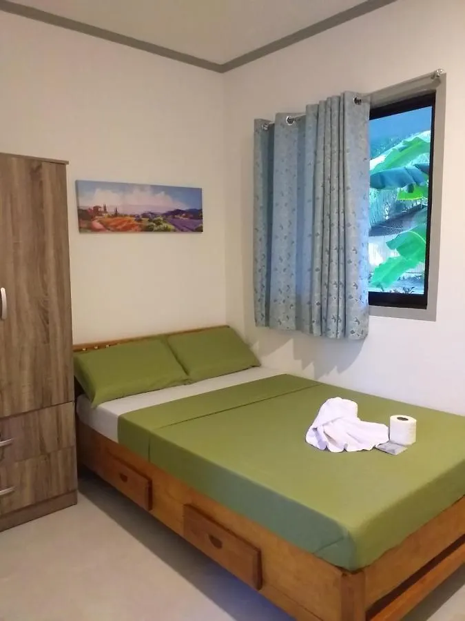 Greenspace Panglao 0*,